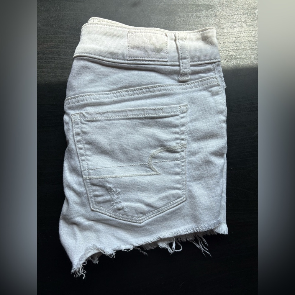 American Eagle White Distressed Stretch Denim Shorts
